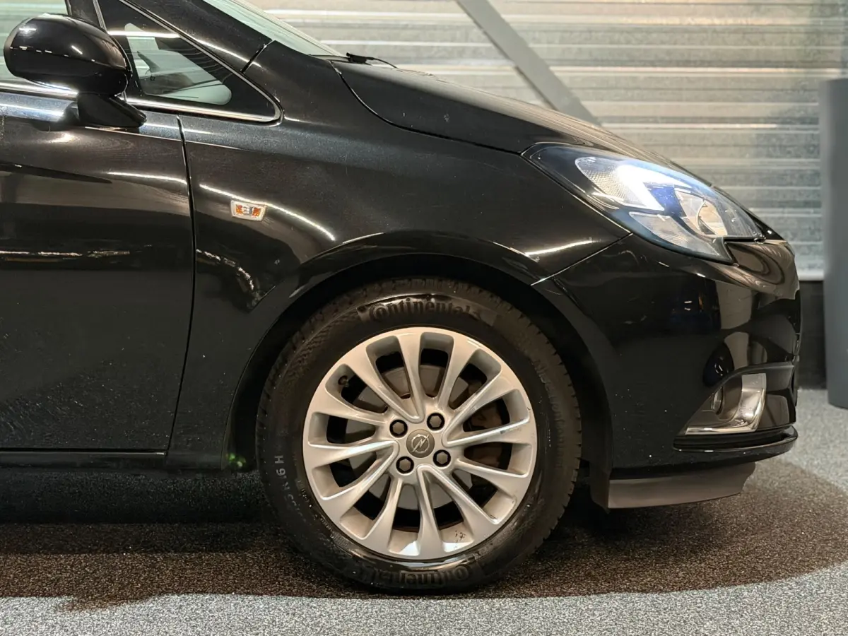 1.0 Turbo Online Edition 2E-EIG!/AIRCO/NAVI/CARPLAY/CRUISE/PDC/NWE-APK!/CLIMATE/VDOH/TREKHAAK/12-MND-GARANTIE