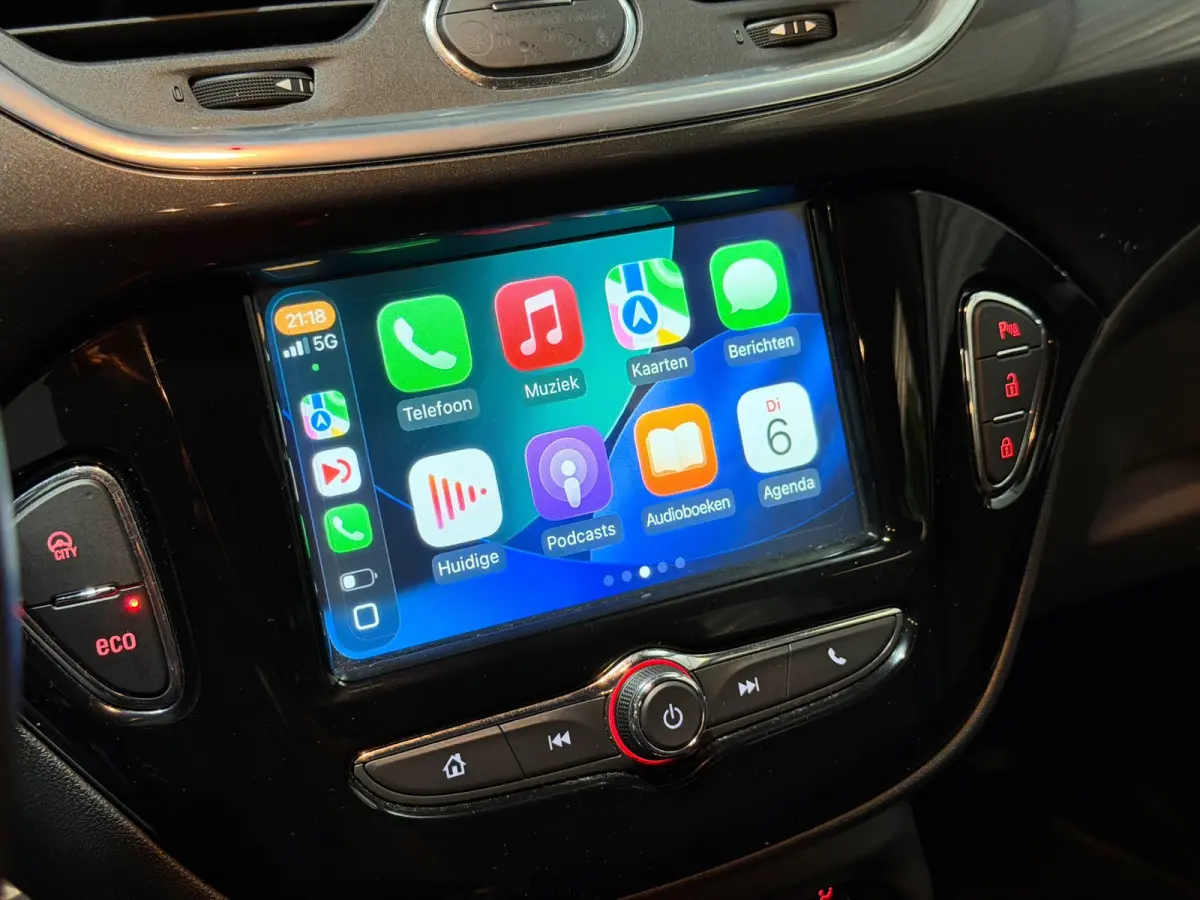 1.0 Turbo Online Edition 2E-EIG!/AIRCO/NAVI/CARPLAY/CRUISE/PDC/NWE-APK!/CLIMATE/VDOH/TREKHAAK/12-MND-GARANTIE
