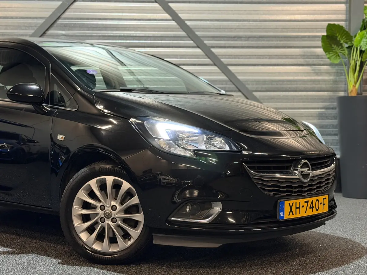1.0 Turbo Online Edition 2E-EIG!/AIRCO/NAVI/CARPLAY/CRUISE/PDC/NWE-APK!/CLIMATE/VDOH/TREKHAAK/12-MND-GARANTIE
