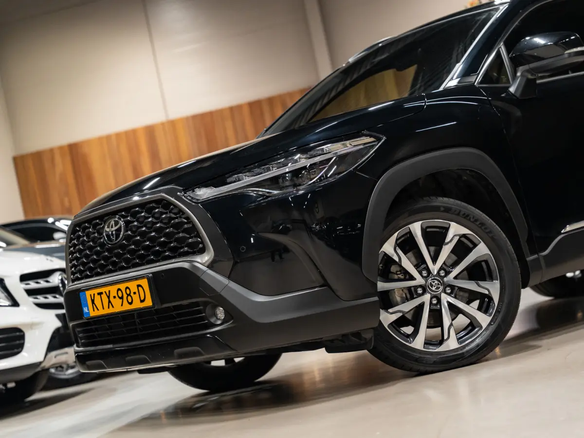 Hybrid 200 Dynamic, Voll Led, Digi Dash, Adaptieve Cruise, Apple Carplay, Clima, PDC, Multistuur, Onderhoud