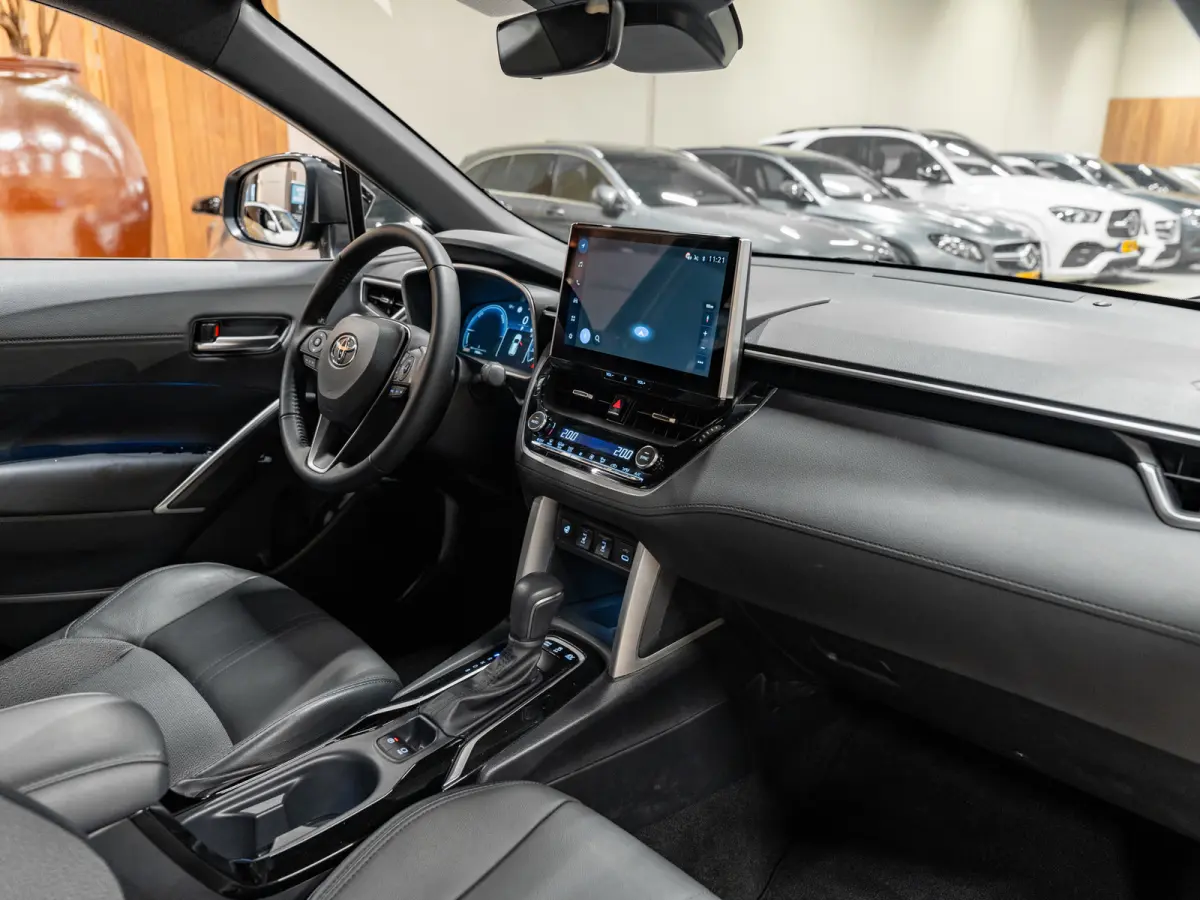 Hybrid 200 Dynamic, Voll Led, Digi Dash, Adaptieve Cruise, Apple Carplay, Clima, PDC, Multistuur, Onderhoud