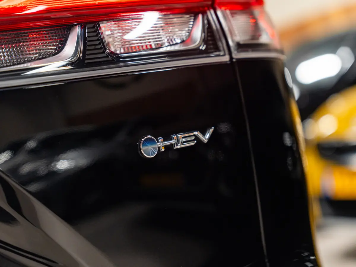 Hybrid 200 Dynamic, Voll Led, Digi Dash, Adaptieve Cruise, Apple Carplay, Clima, PDC, Multistuur, Onderhoud