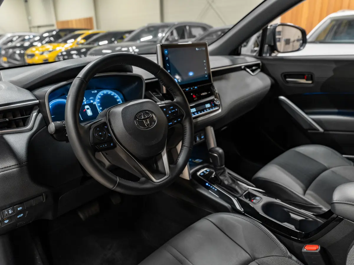 Hybrid 200 Dynamic, Voll Led, Digi Dash, Adaptieve Cruise, Apple Carplay, Clima, PDC, Multistuur, Onderhoud