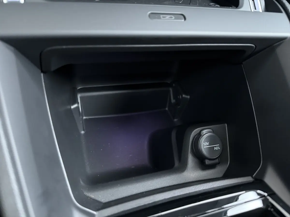Max | Achteruitrijcamera | Ambiance Alcantara Grey | Automatisch grootlichtassistent