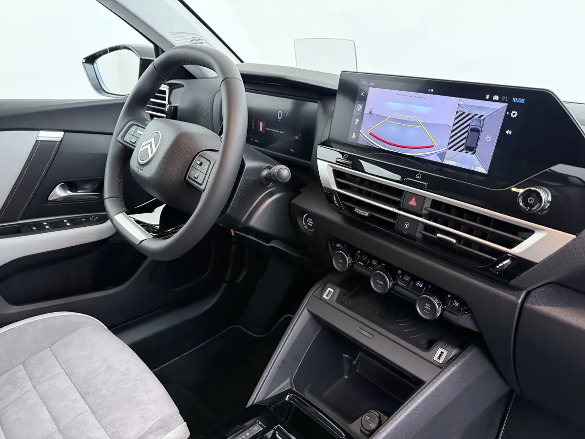 Max | Achteruitrijcamera | Ambiance Alcantara Grey | Automatisch grootlichtassistent