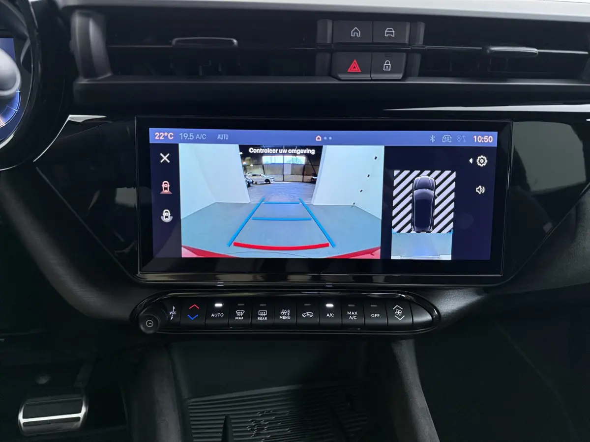 1.2 Turbo Hybrid Ibrida Sport Speciale | Achterbank in delen neerklapbaar | Achteruitrijcamera | Airco (automatisch)