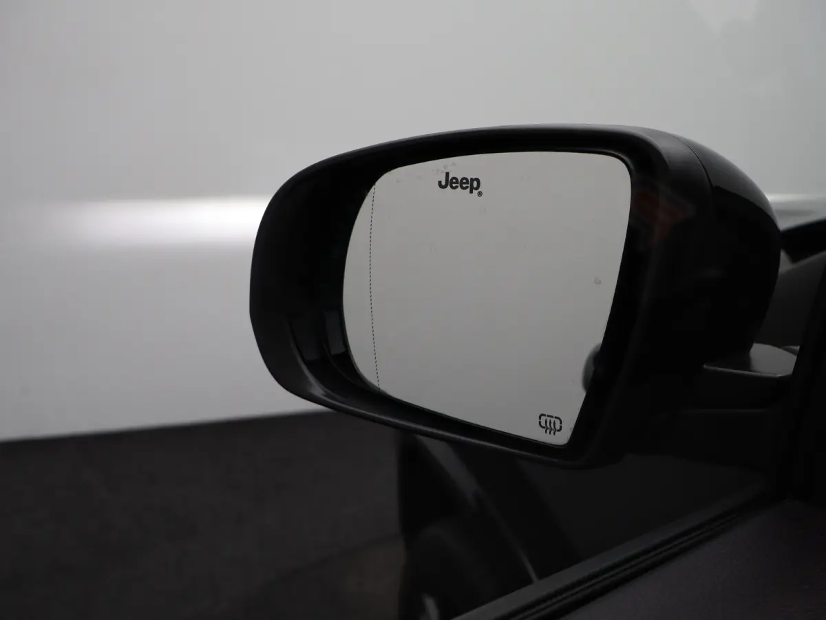 4xe 240 Plug-in Hybrid S | Leder | Navi | Adaptieve cruise | Camera | Elek. klep | Keyless | PDC V+A | Stoelverwarming |