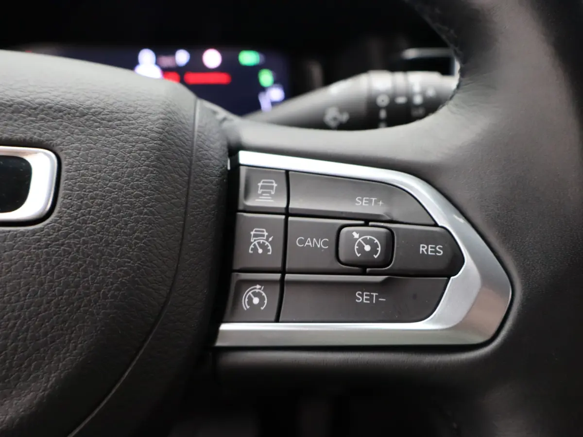4xe 240 Plug-in Hybrid S | Leder | Navi | Adaptieve cruise | Camera | Elek. klep | Keyless | PDC V+A | Stoelverwarming |