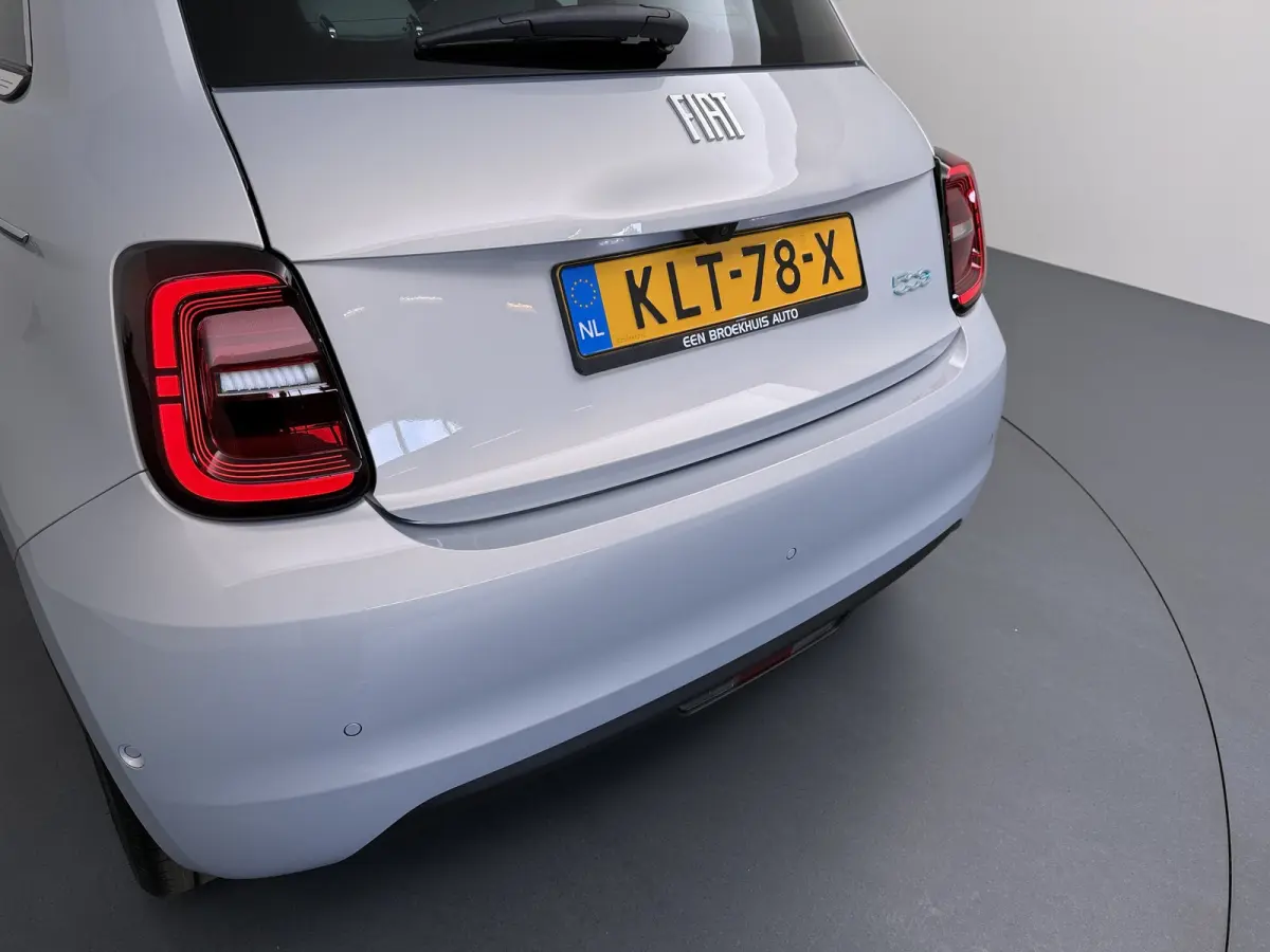 La Prima 42 kWh | Achteruitrijcamera | Airco (automatisch) | Bestuurdersstoel in hoogte verstelbaar