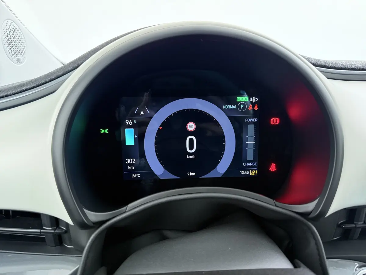 La Prima 42 kWh | Achteruitrijcamera | Airco (automatisch) | Bestuurdersstoel in hoogte verstelbaar
