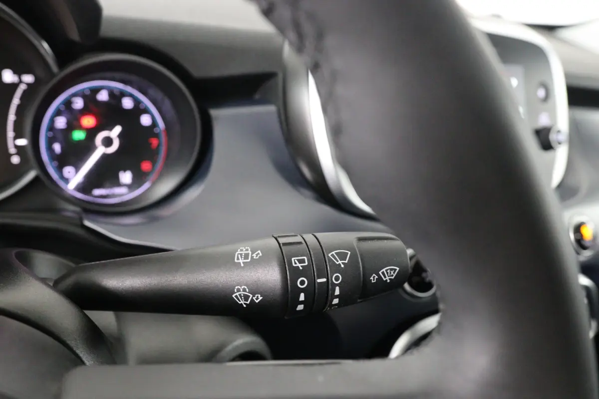 1.5 Hybrid Club | Airco | Apple Carplay/Android Auto|telefoonintegratie premium | Bluetooth telefoonvoorbereiding