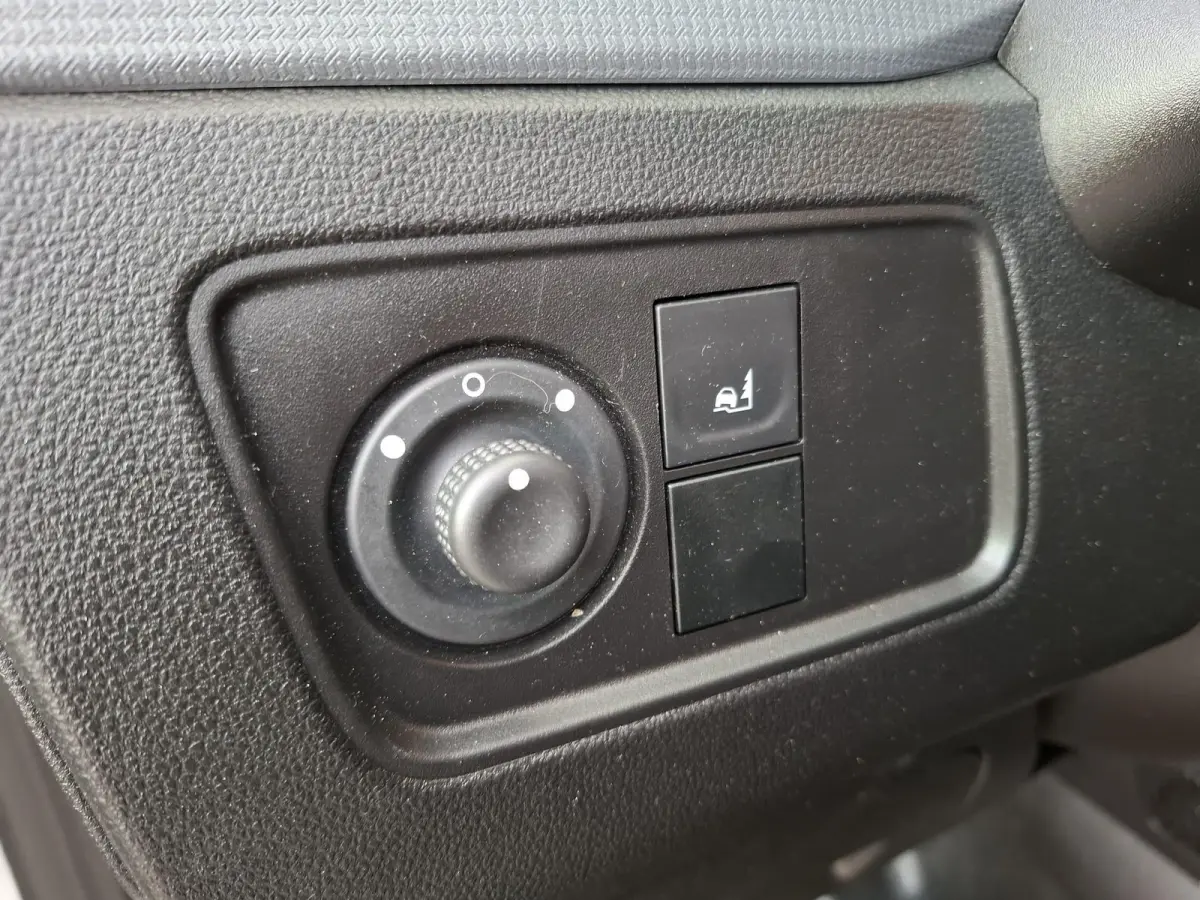 1.5 dCi 75 Comfort AIRCO / CRUISE CONTROLE / EURO 6 / TREKHAAK