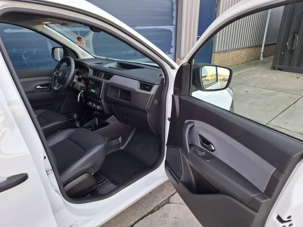 1.5 dCi 75 Comfort AIRCO / CRUISE CONTROLE / EURO 6 / TREKHAAK