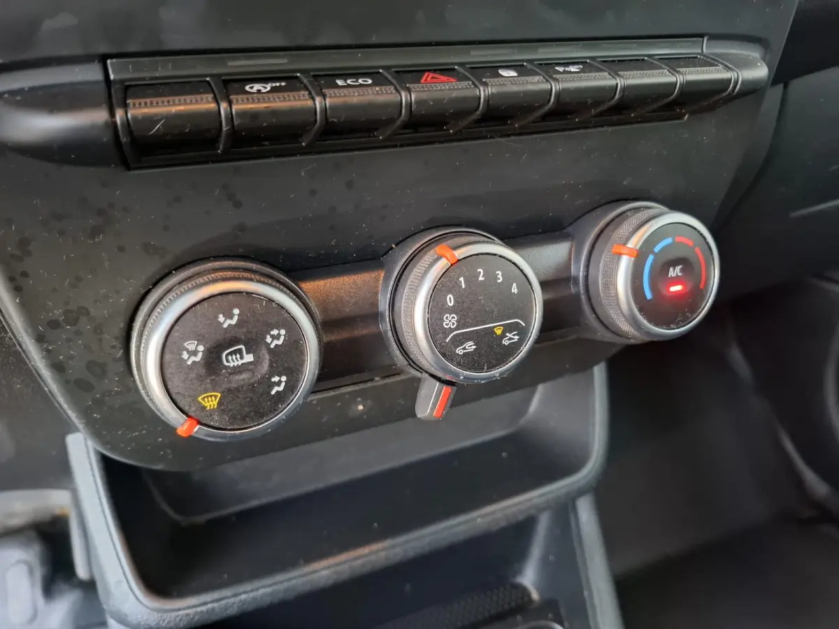 1.5 dCi 75 Comfort AIRCO / CRUISE CONTROLE / EURO 6 / TREKHAAK