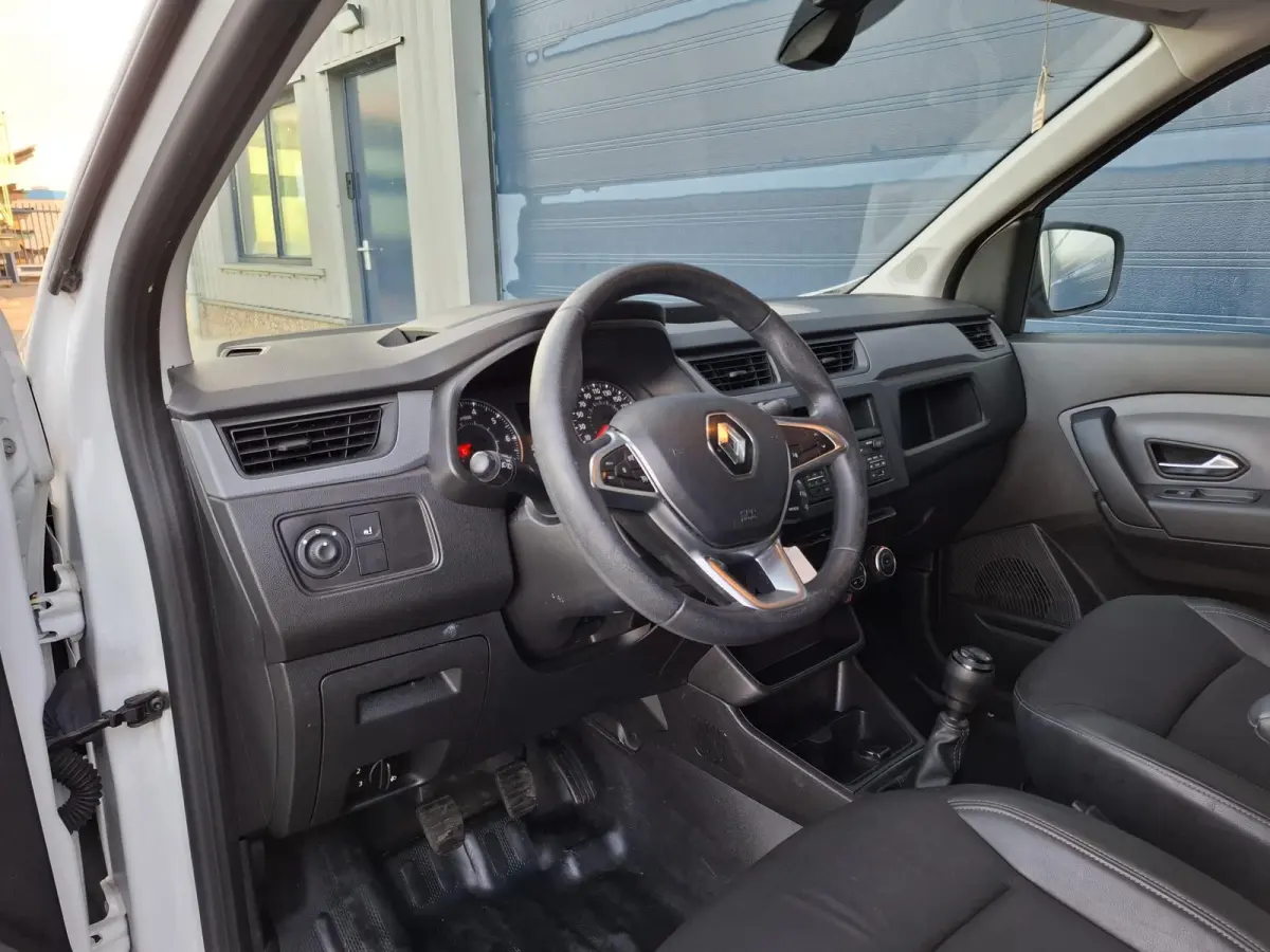 1.5 dCi 75 Comfort AIRCO / CRUISE CONTROLE / EURO 6 / TREKHAAK