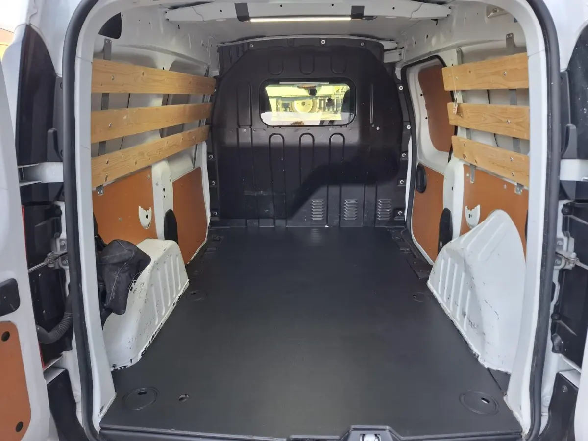 1.5 dCi 75 Comfort AIRCO / CRUISE CONTROLE / EURO 6 / TREKHAAK
