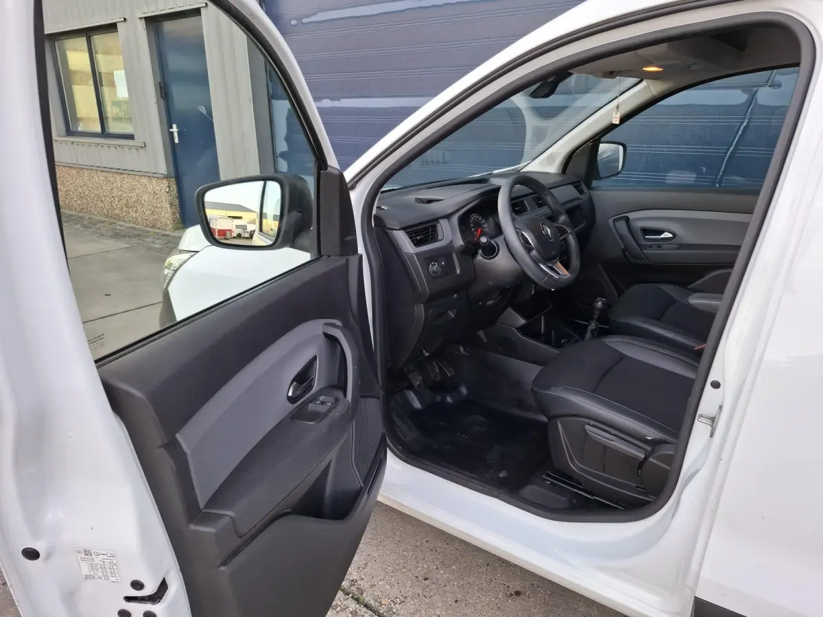 1.5 dCi 75 Comfort AIRCO / CRUISE CONTROLE / EURO 6 / TREKHAAK