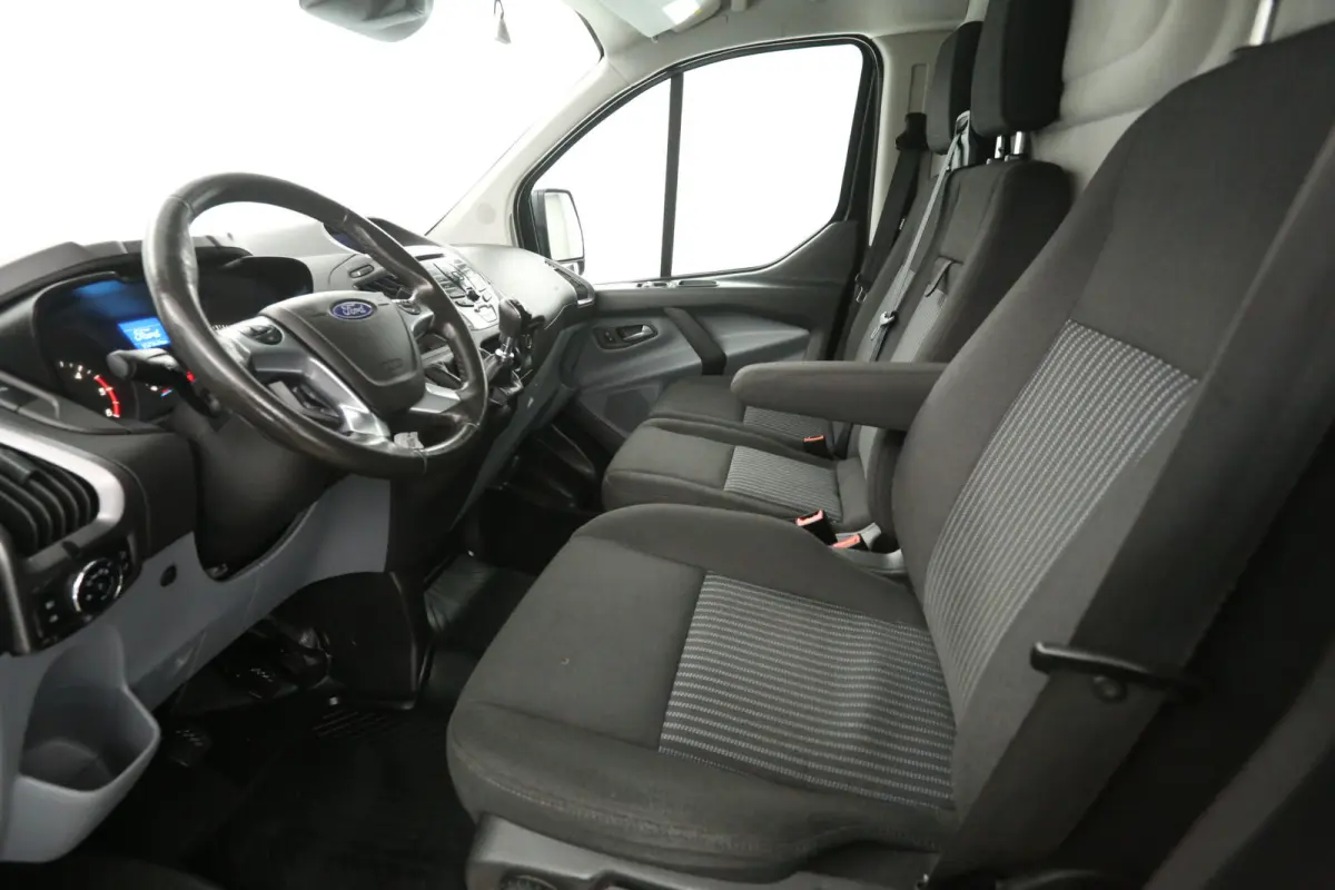 2.0 TDCI L2H1 | Airco | Camera | Cruise | 3 Zits | Navi | Parkeersens. | 2xSchuifdeur