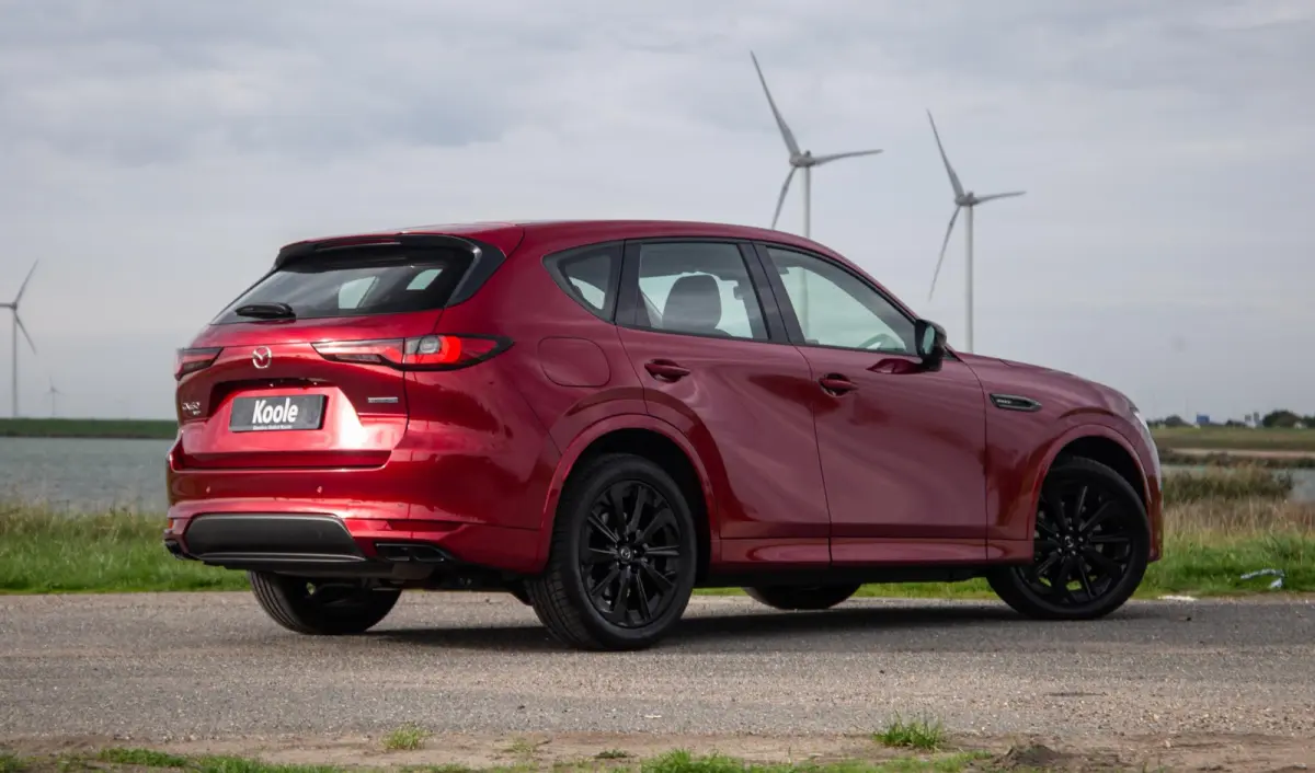 2.5 e-SkyActiv PHEV Homura / STOELVERWARMING + KOELING / CARPLAY / ADAPTIVE CRUISE