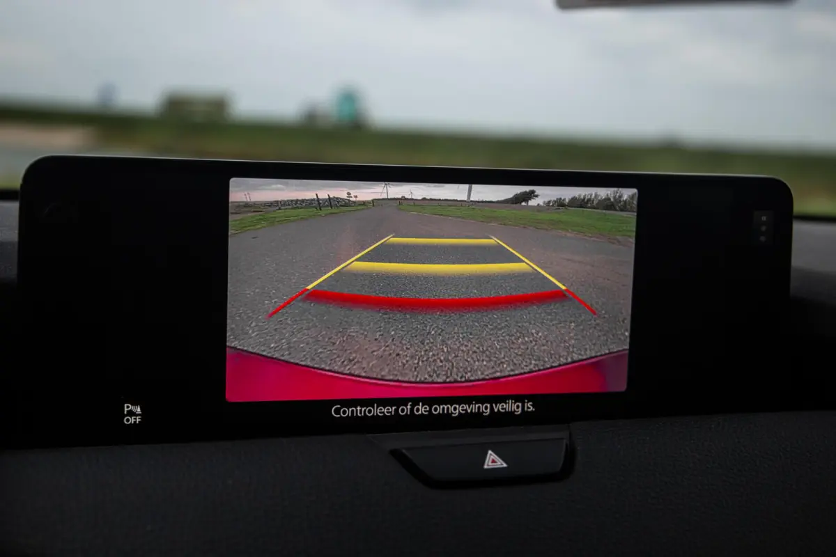 2.5 e-SkyActiv PHEV Homura / STOELVERWARMING + KOELING / CARPLAY / ADAPTIVE CRUISE