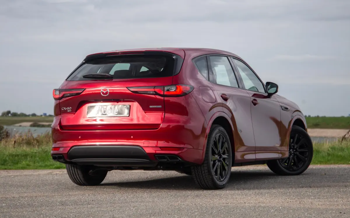 2.5 e-SkyActiv PHEV Homura / STOELVERWARMING + KOELING / CARPLAY / ADAPTIVE CRUISE