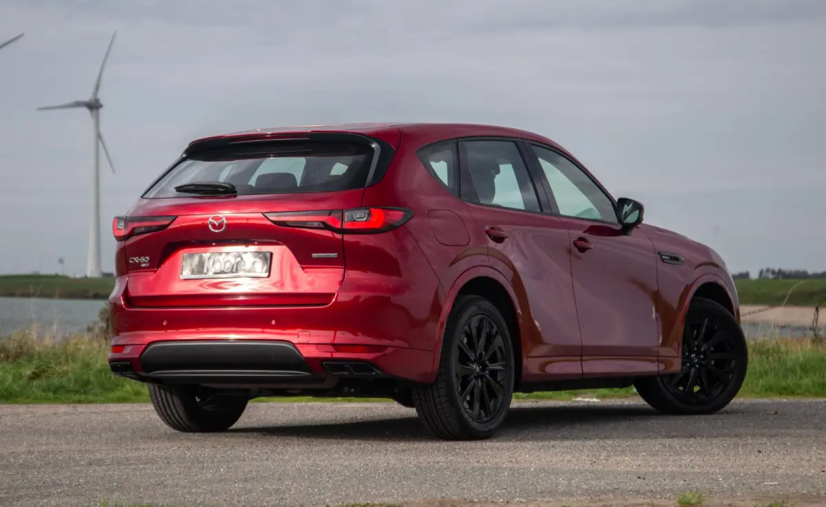 2.5 e-SkyActiv PHEV Homura / STOELVERWARMING + KOELING / CARPLAY / ADAPTIVE CRUISE