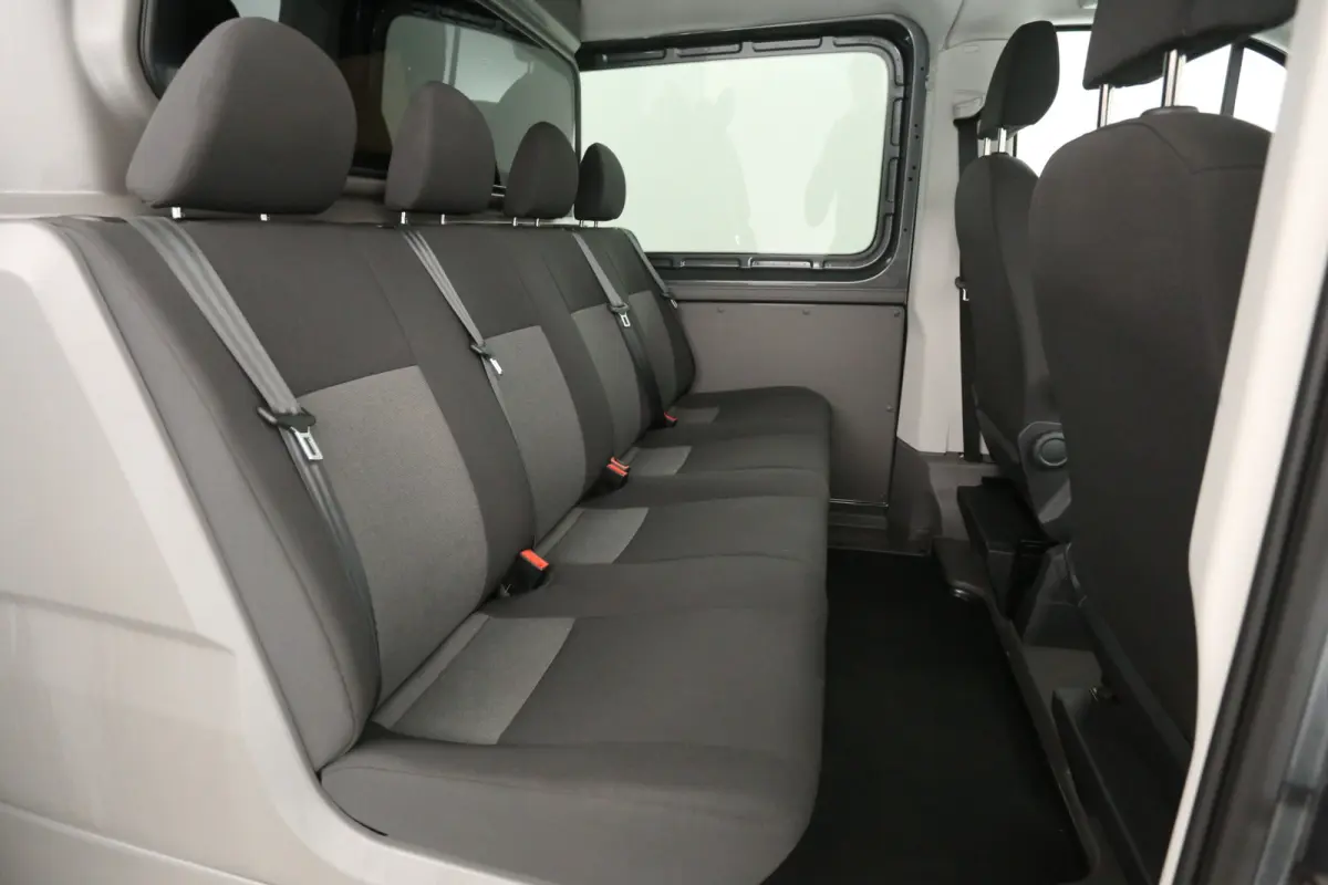 2.0 TDI 140PK L3H2 | DC | 6 Zits | Airco | Camera | Carplay | Navi | Stoelverwarming