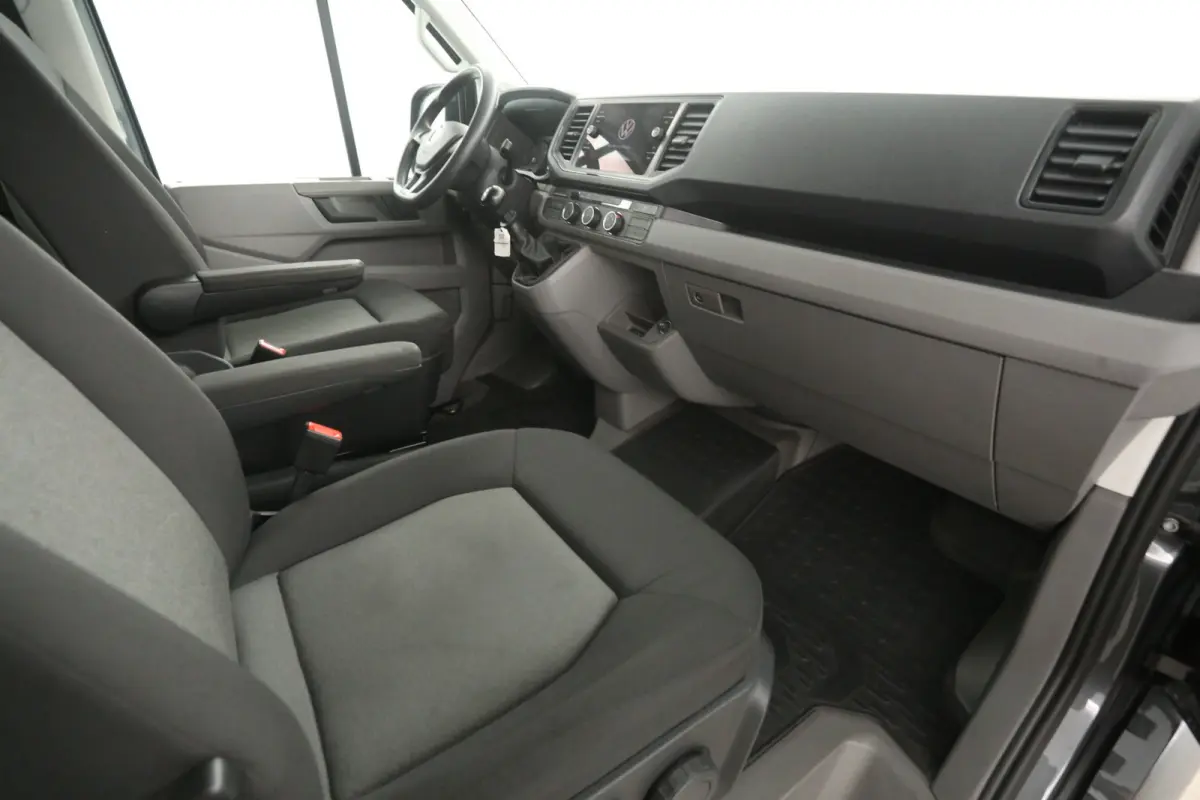 2.0 TDI 140PK L3H2 | DC | 6 Zits | Airco | Camera | Carplay | Navi | Stoelverwarming