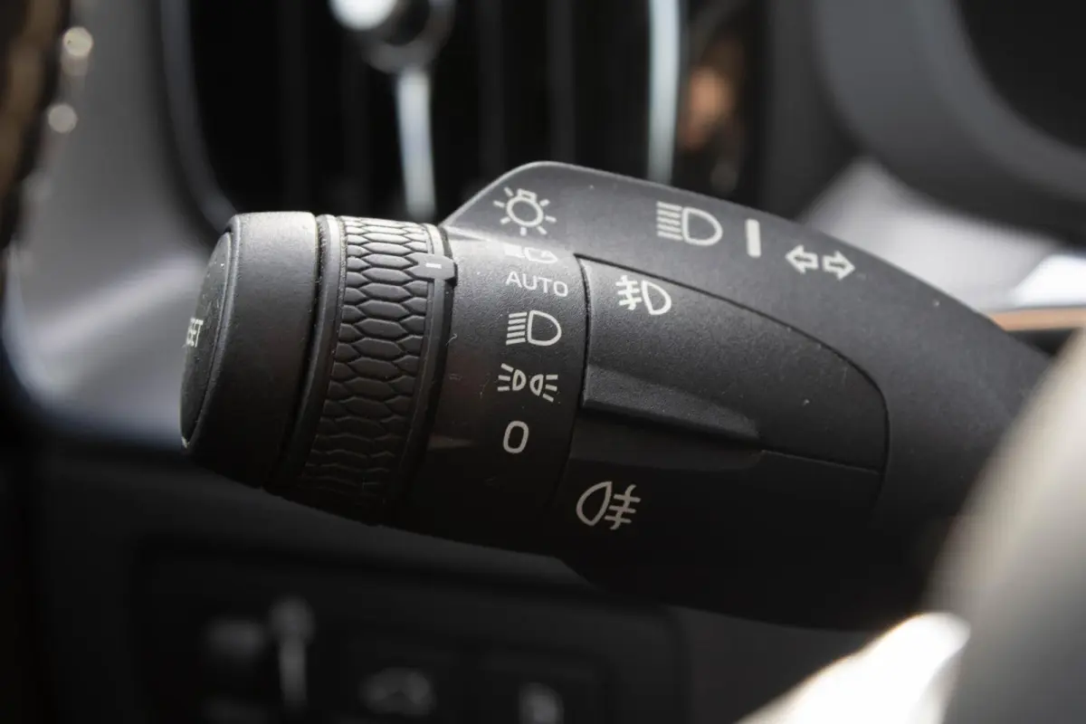 2.0 PHEV T6 AWD R-Design|360 Camera|Stuur+Stoelverwarming|Trekhaak|HUD|Pano|ACC|