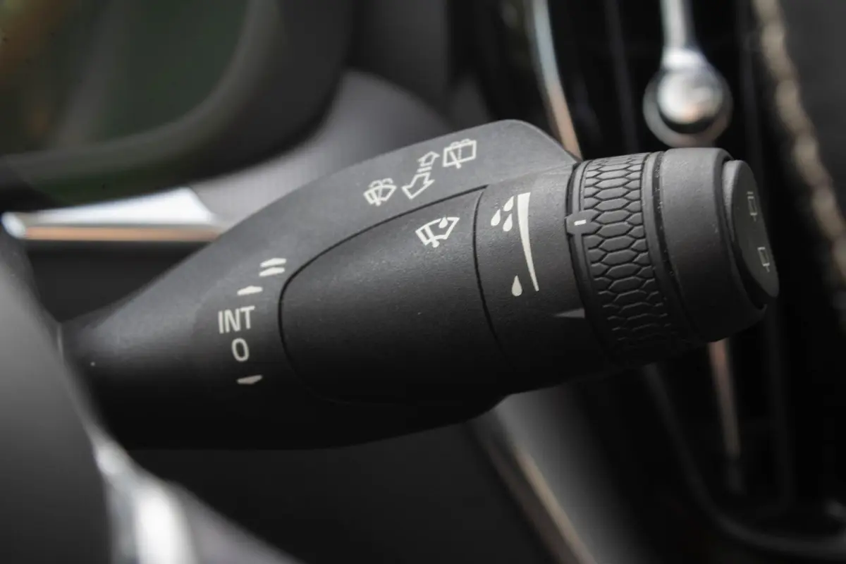 2.0 PHEV T6 AWD R-Design|360 Camera|Stuur+Stoelverwarming|Trekhaak|HUD|Pano|ACC|
