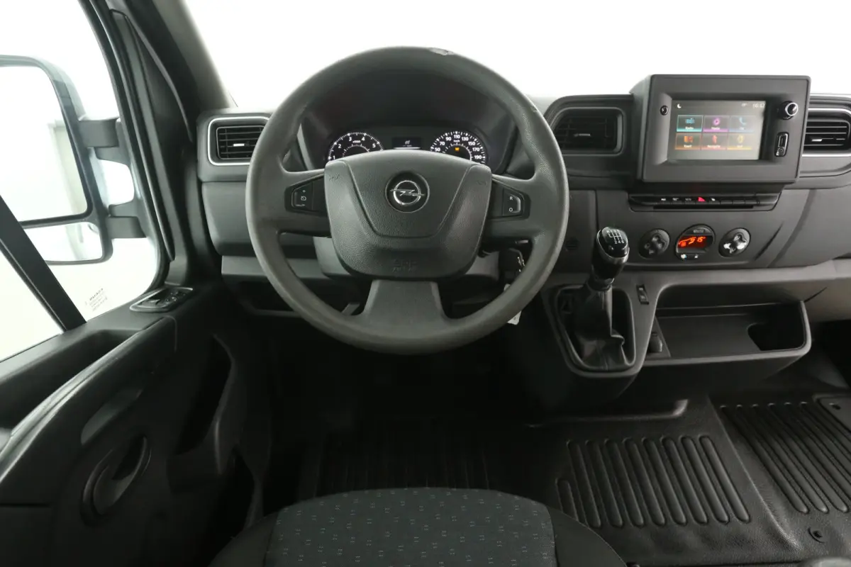 2.3 Turbo 150PK L2H2 | Dubbele Cabine | Clima | Camera | Trekhaak | Imperiaal | Navi | Parkeersens.