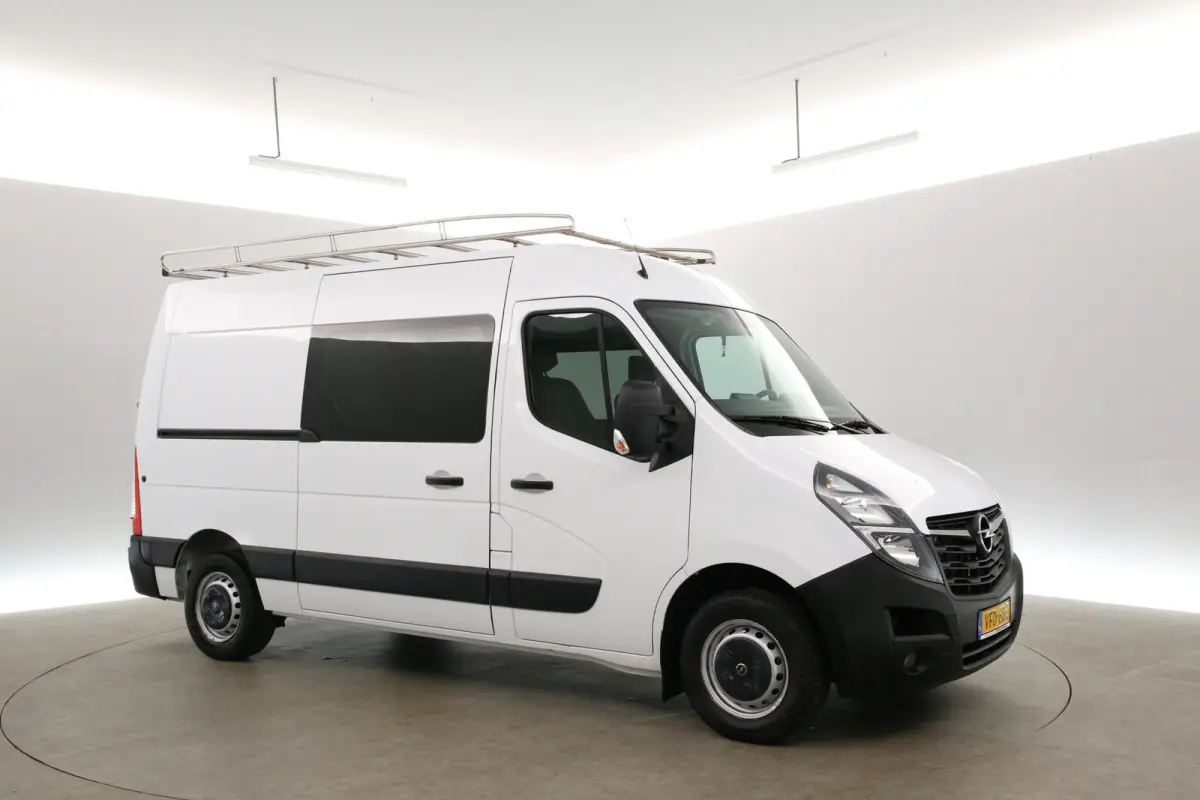 2.3 Turbo 150PK L2H2 | Dubbele Cabine | Clima | Camera | Trekhaak | Imperiaal | Navi | Parkeersens.