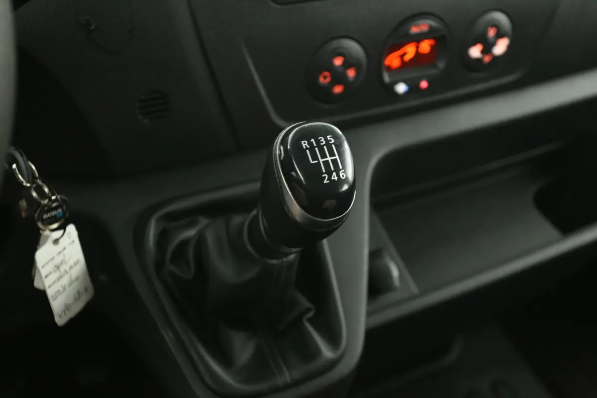 2.3 Turbo 150PK L2H2 | Dubbele Cabine | Clima | Camera | Trekhaak | Imperiaal | Navi | Parkeersens.