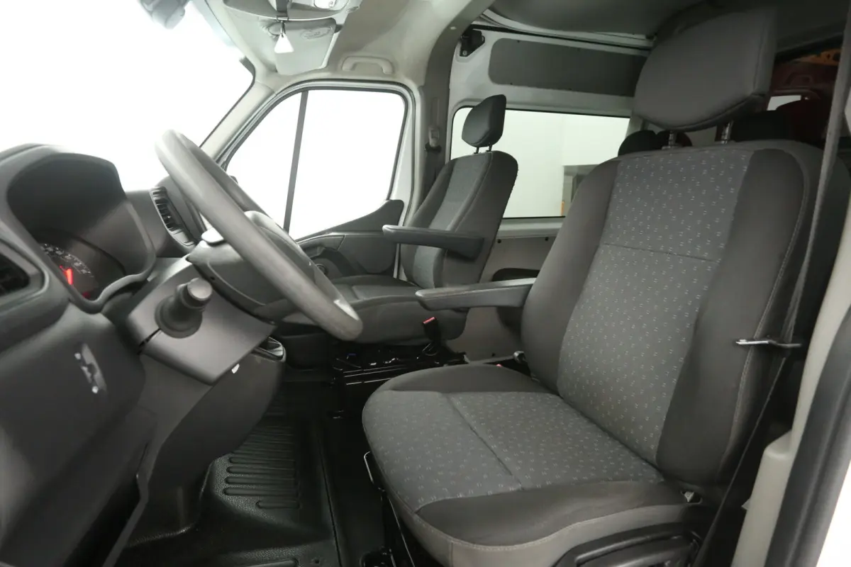 2.3 Turbo 150PK L2H2 | Dubbele Cabine | Clima | Camera | Trekhaak | Imperiaal | Navi | Parkeersens.
