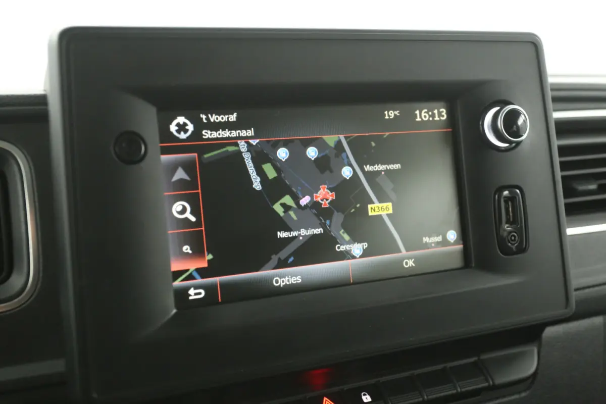 2.3 Turbo 150PK L2H2 | Dubbele Cabine | Clima | Camera | Trekhaak | Imperiaal | Navi | Parkeersens.