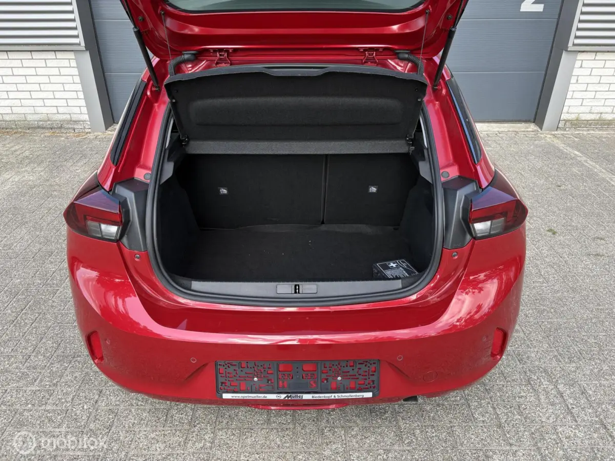 1.2 Elegance AUTOMAAT/CRUISE/ SCHADE