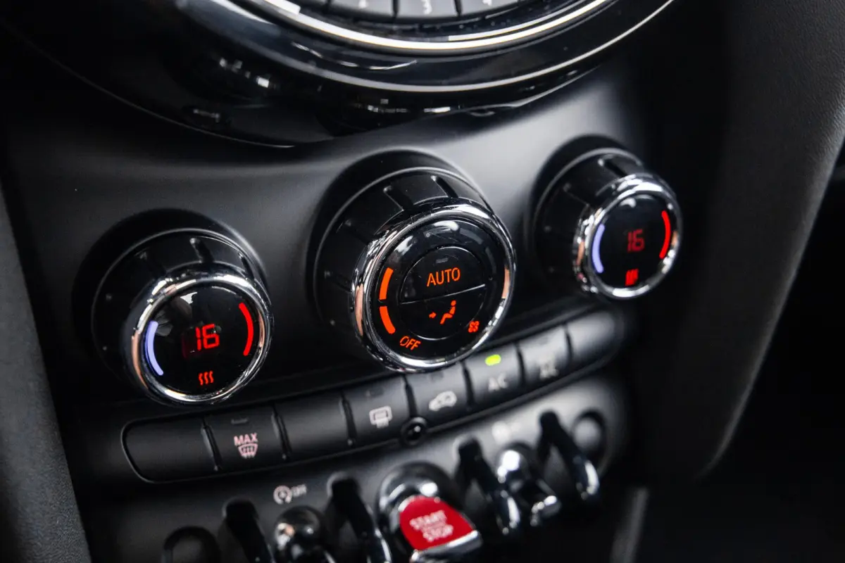 1.5 One Chili AIRCO / 5 DEURS / GREY / PERFECT ONDERHOUDEN / BENZINE