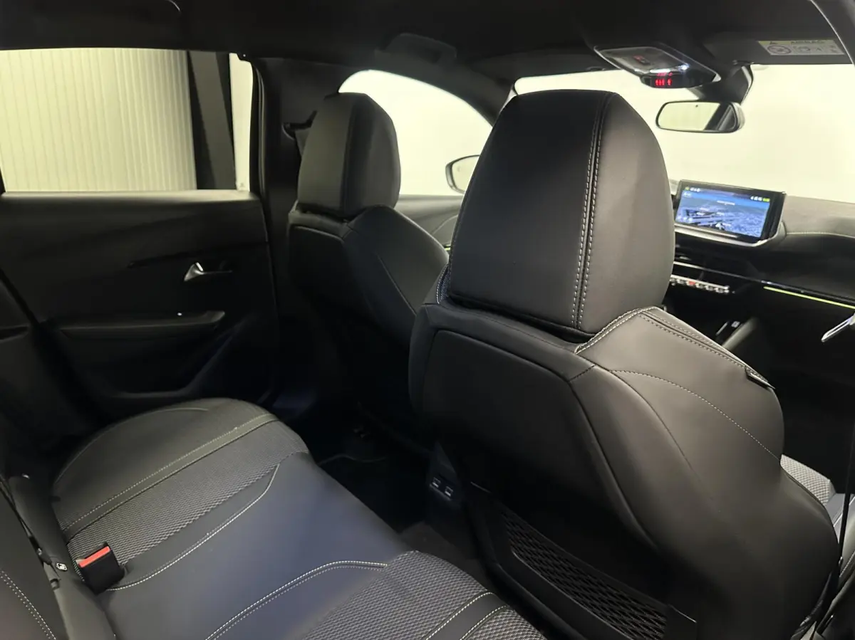 1.2 Hybrid 145 e-DCS6 GT CAMERA CARPLAY ADAPTIEF CRUISE NAVI.