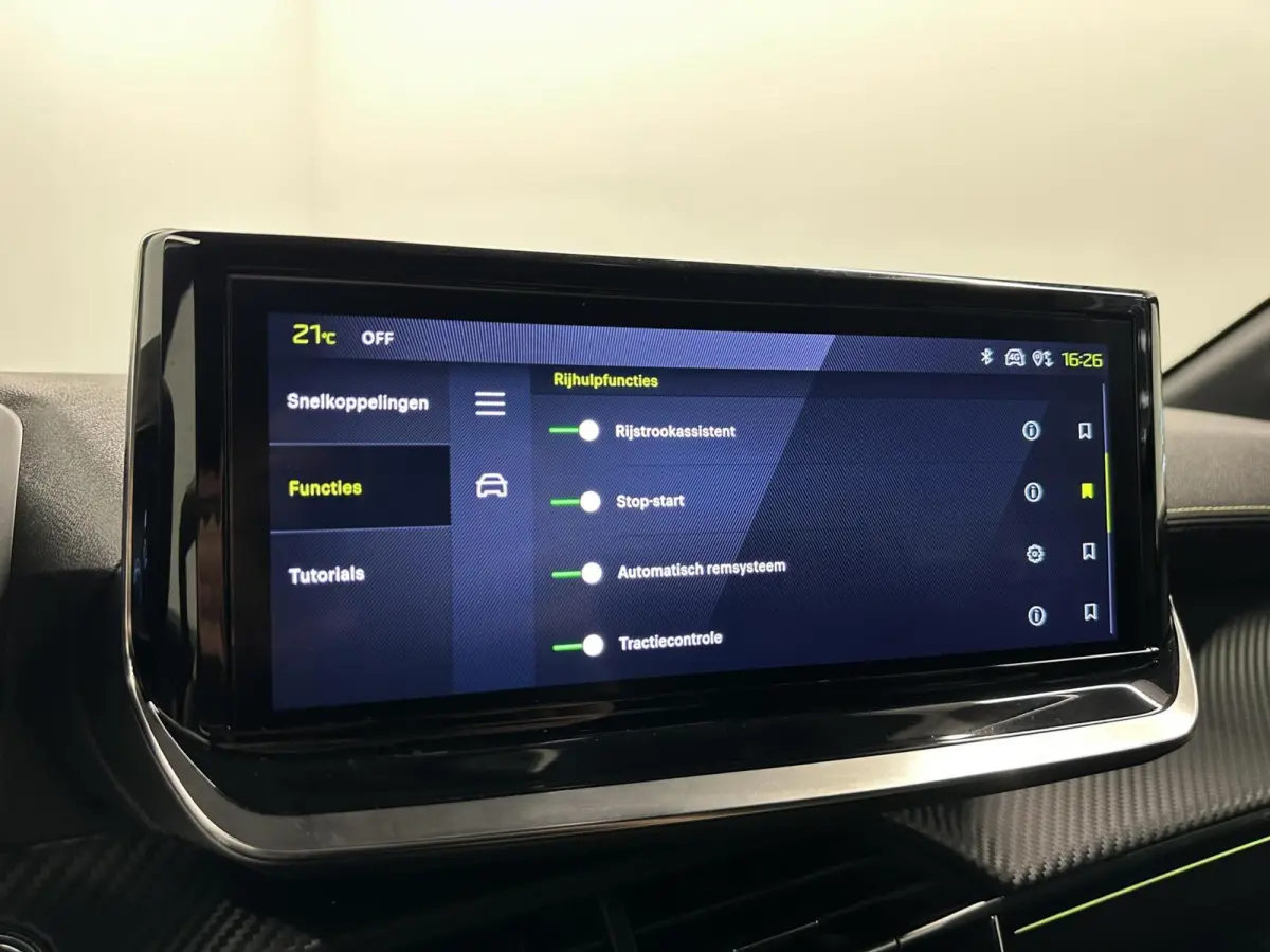 1.2 Hybrid 145 e-DCS6 GT CAMERA CARPLAY ADAPTIEF CRUISE NAVI.