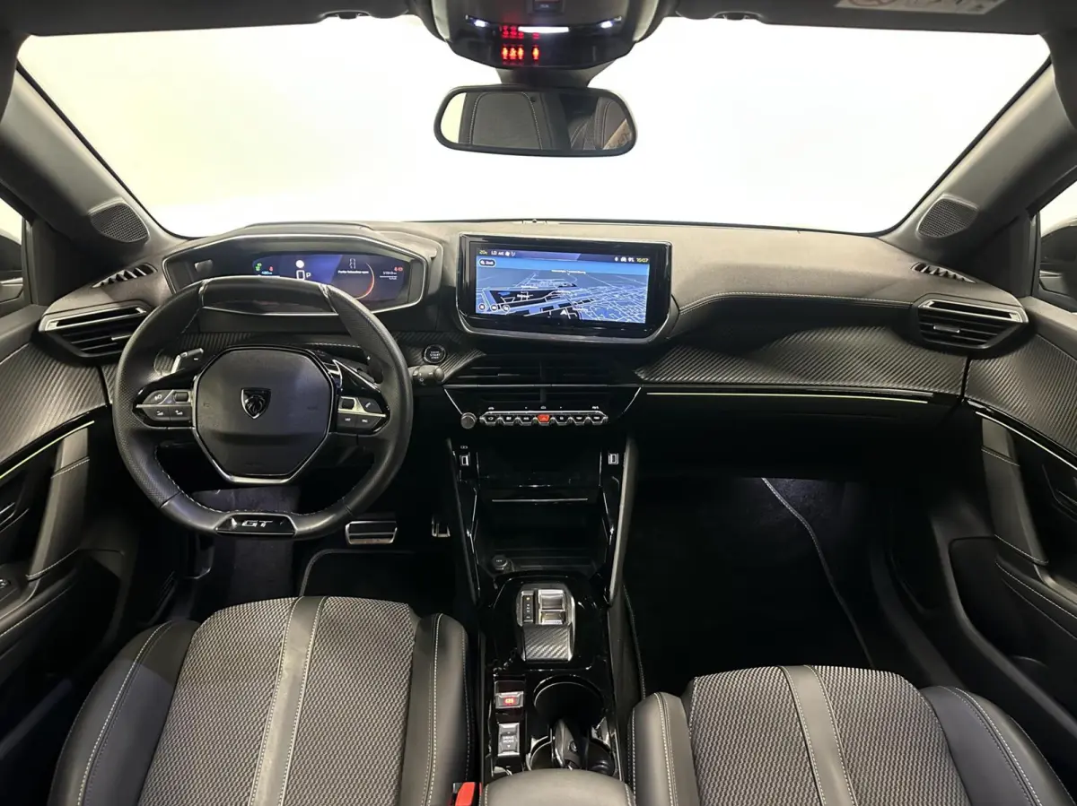 1.2 Hybrid 145 e-DCS6 GT CAMERA CARPLAY ADAPTIEF CRUISE NAVI.