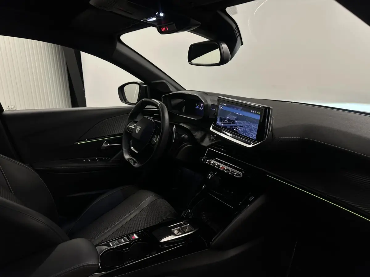 1.2 Hybrid 145 e-DCS6 GT CAMERA CARPLAY ADAPTIEF CRUISE NAVI.
