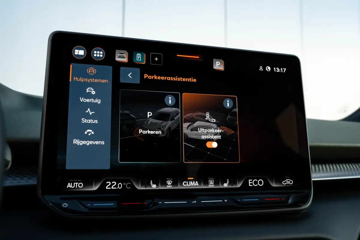 1.5 TSI e-Hybrid VZ Tribe Edition l Sennheiser Sound l Elekt. Trekhaak l Elektr. Stoel incl Memory l Side Assist l 360gr Camera l