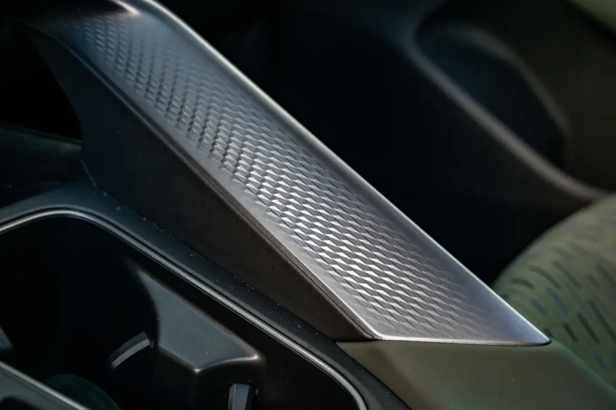 1.5 TSI e-Hybrid VZ Tribe Edition l Sennheiser Sound l Elekt. Trekhaak l Elektr. Stoel incl Memory l Side Assist l 360gr Camera l