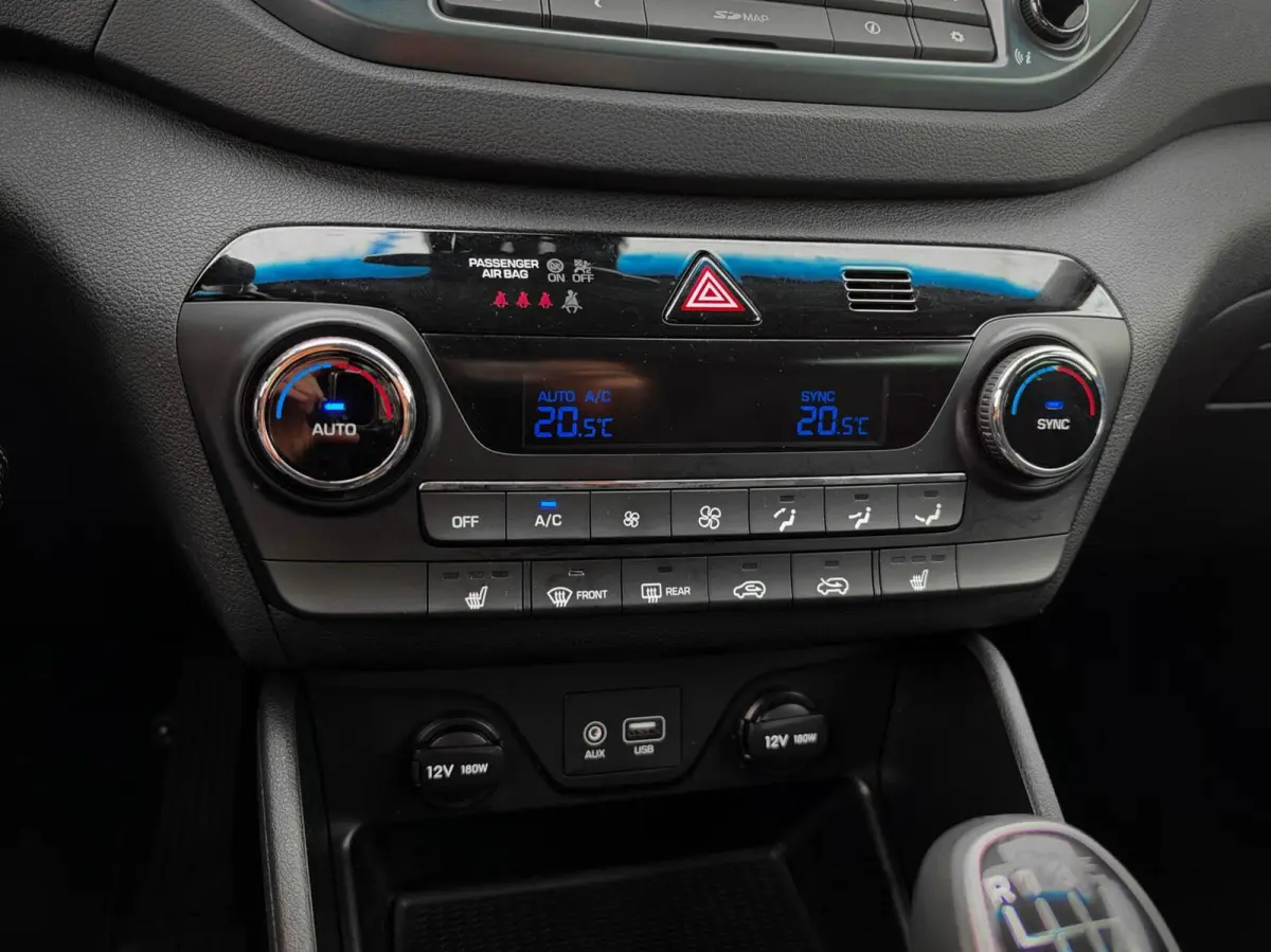1.6 GDi 132pk Urban Spirit | Navigatie | Camera | Stoelverwarming