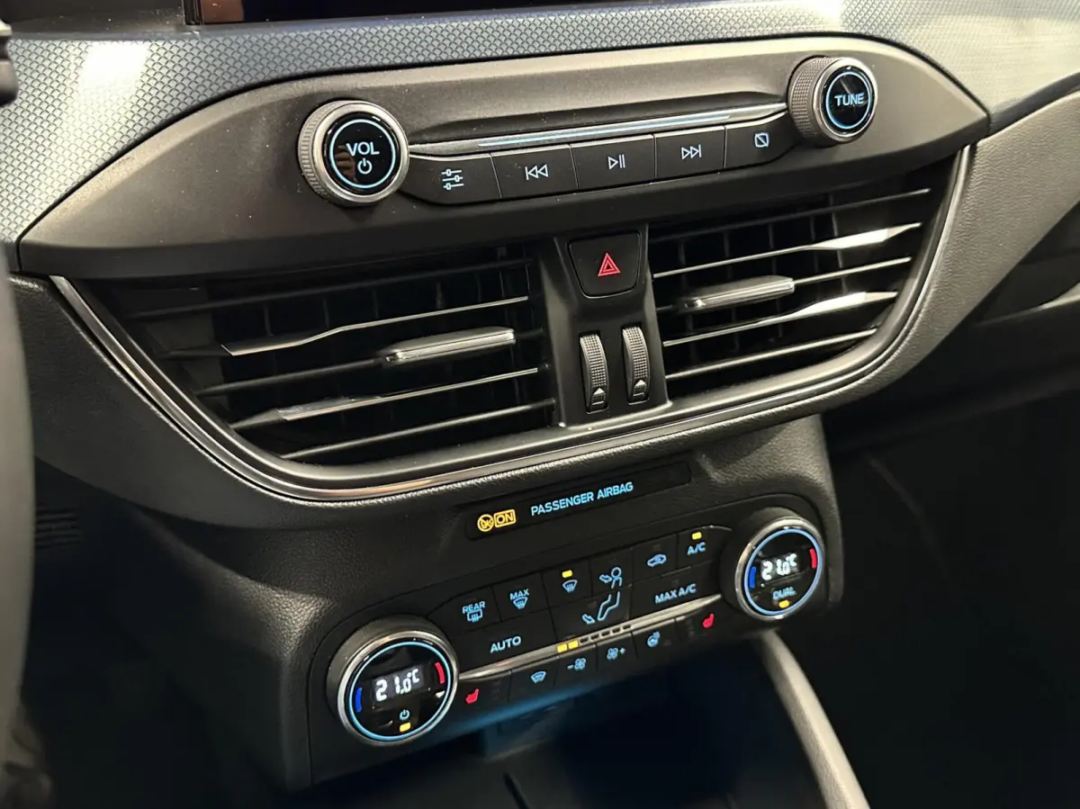 1.0 EcoBoost Active X Business CAMERA CARPLAY NAVI CRUISE LM ECC.