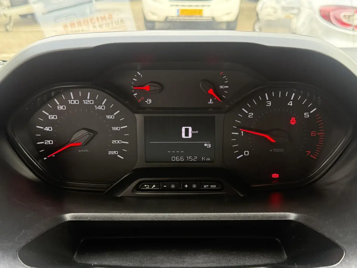 bestel 1.2 PureTech Premium Marge