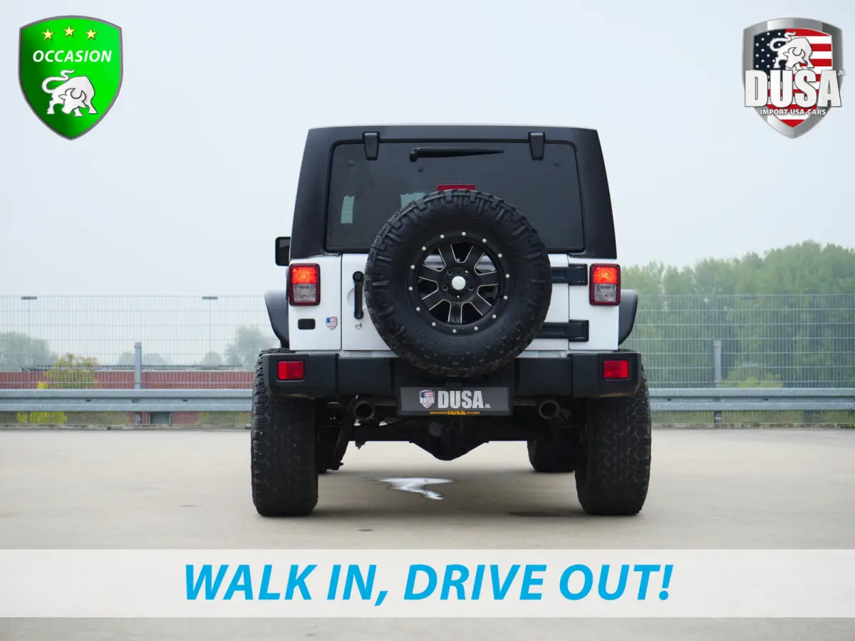 3.6 Rubicon Liftkit | Stubby offroad-bumper | Smittybilt lier | Fenders | Offroad Wheels