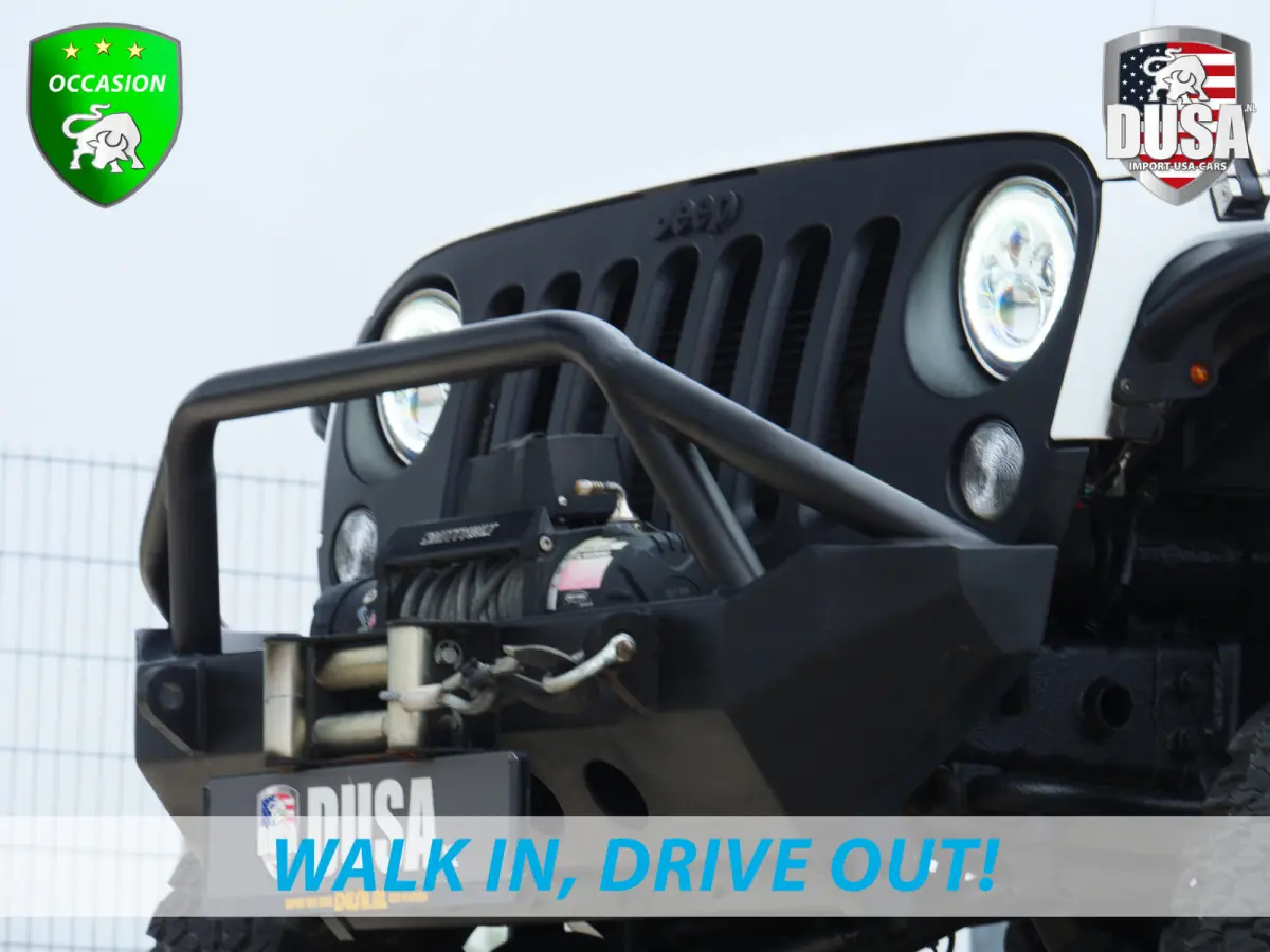 3.6 Rubicon Liftkit | Stubby offroad-bumper | Smittybilt lier | Fenders | Offroad Wheels