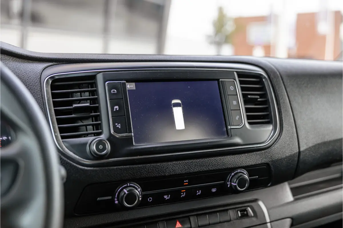 2.0 CDTI L3H1 DC | Dubbel cabine | CarPlay | Navigatie | MF Stuur | Cruise control | 5-Zitter | PDC V+A | Nieuwe APK