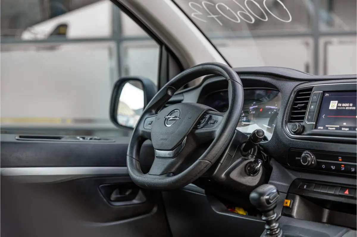 2.0 CDTI L3H1 DC | Dubbel cabine | CarPlay | Navigatie | MF Stuur | Cruise control | 5-Zitter | PDC V+A | Nieuwe APK